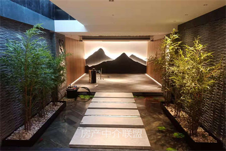 瑞和盛景三室+车位一口价75万